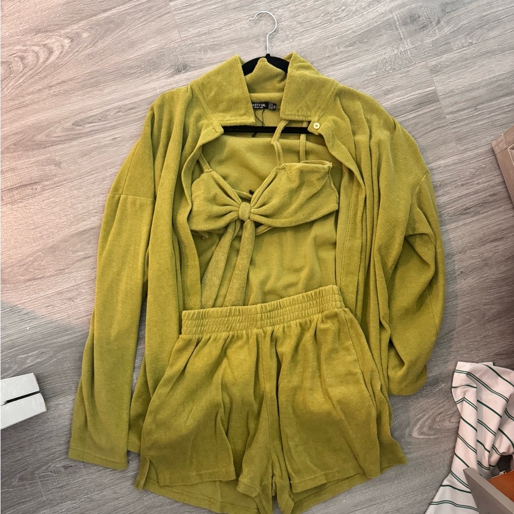 Olive Green Three-Piece Lounge Set